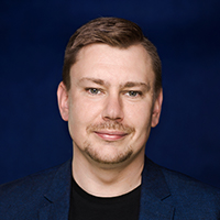 piotr_debowski.jpg